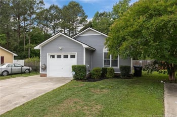 5712 Icarus Cir, Fayetteville, NC 28304