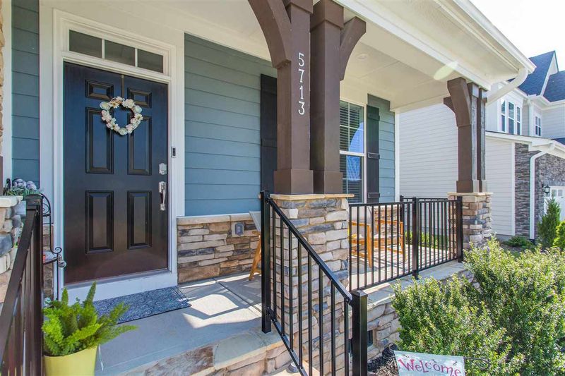 5713 Beardall St, Raleigh, NC 27616