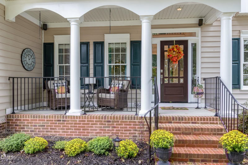 5713 Beargrass Ln, Raleigh, NC 27616