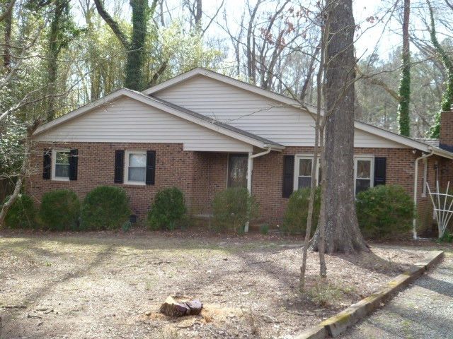 5713 Claremore Dr, Durham, NC 27712