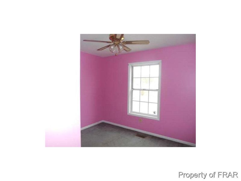 5713 Mcdaniel Dr, Sanford, NC 27332