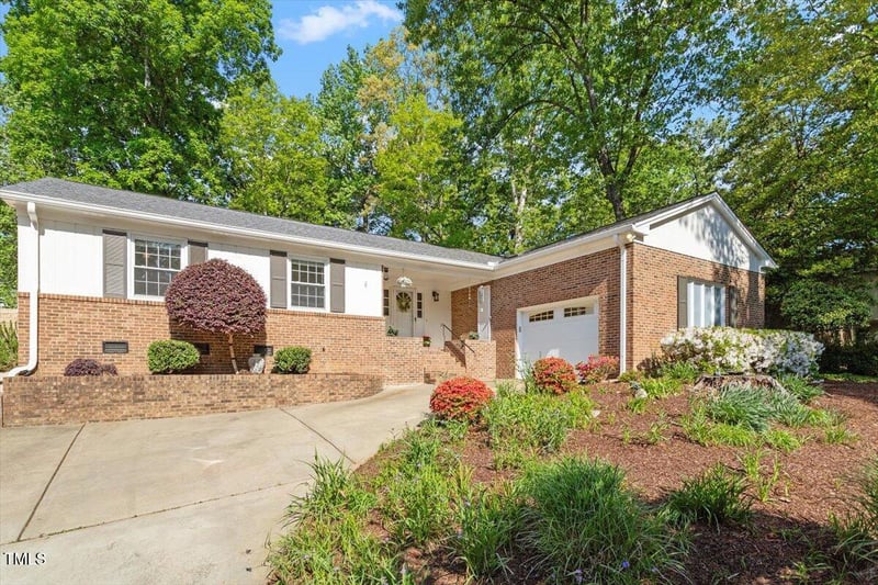 5713 Old Forge Cir, Raleigh, NC 27609
