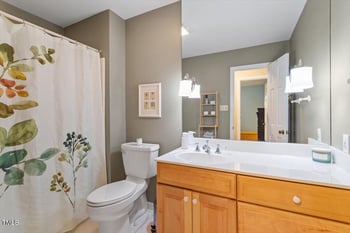 5713 Old Forge Cir, Raleigh, NC 27609