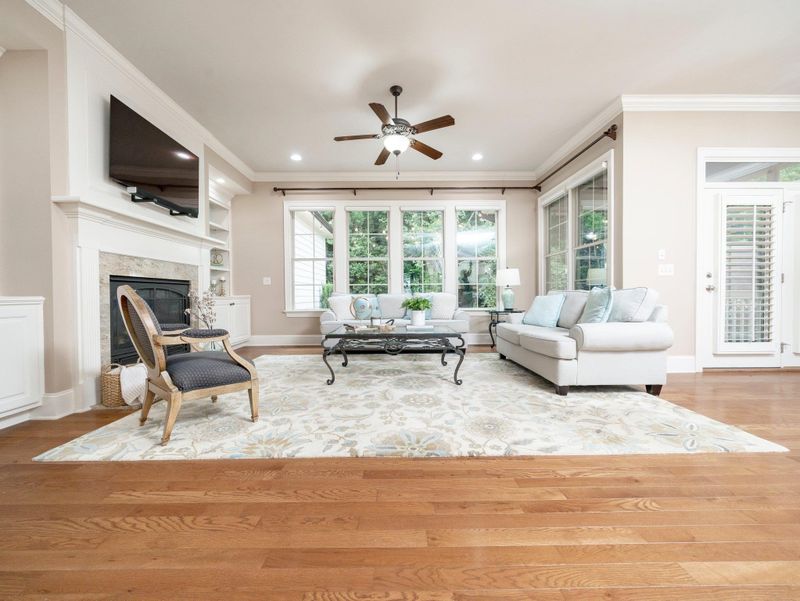 5715 Kirkwood Park Dr, Raleigh, NC 27612