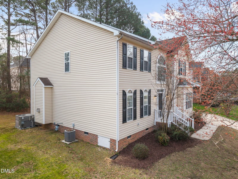 5716 Clarks Fork Dr, Raleigh, NC 27616