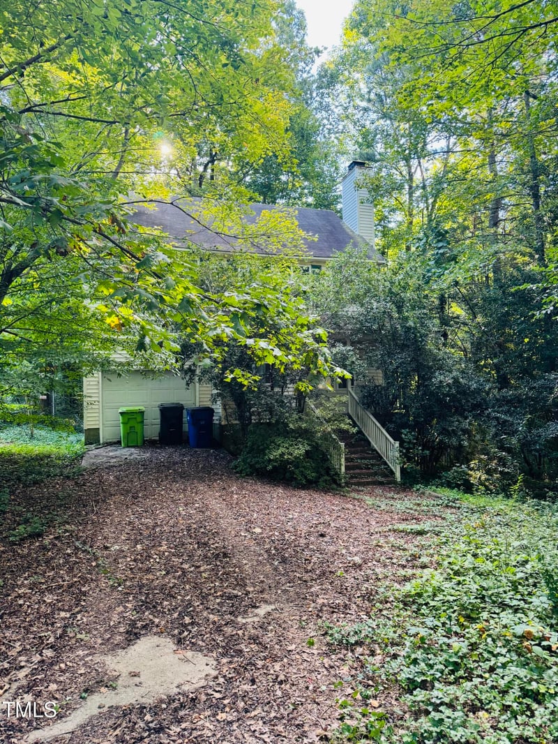 5716 Hills Dr, Raleigh, NC 27612