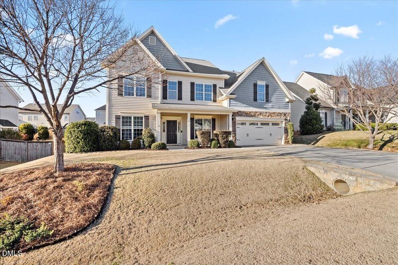 5716 Lumiere St, Holly Springs, NC 27540