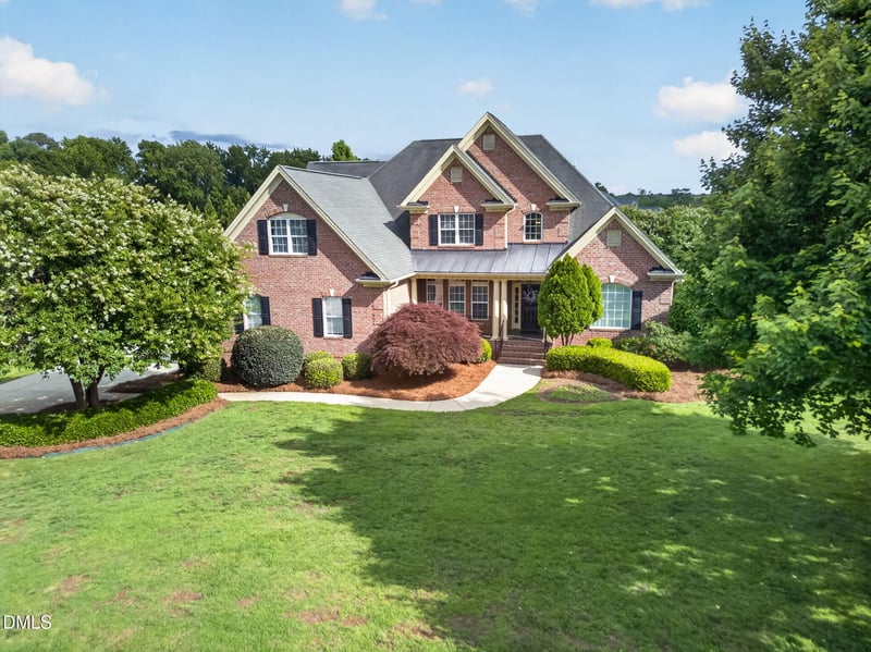 5717 Buteo Ct, Fuquay Varina, NC 27526