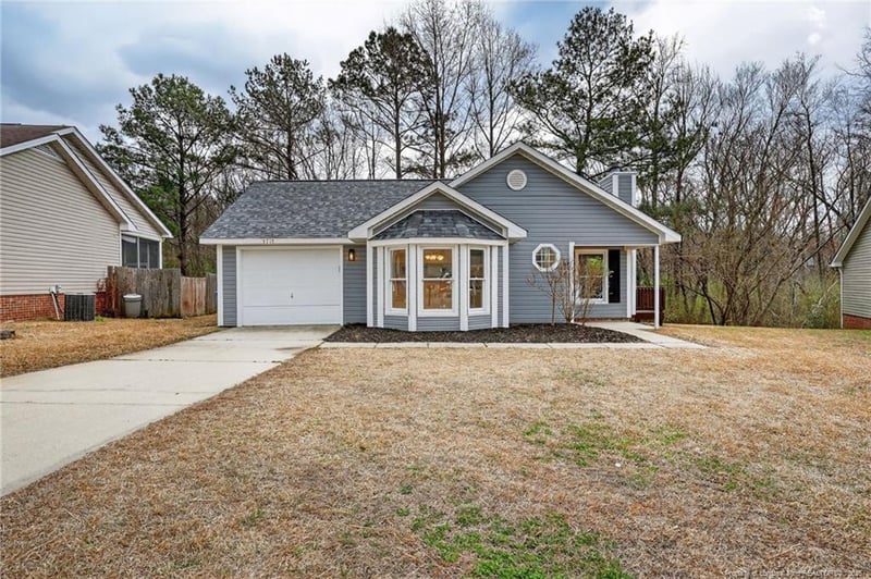 5717 Charbonneau Ct, Fayetteville, NC 28304