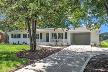 5718 Woodcrest Dr, Raleigh, NC 27603
