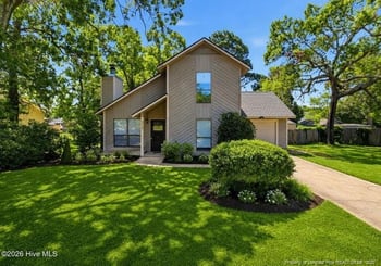 5719 Trevino St, Hope Mills, NC 28348