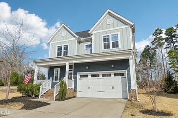 572 Beacon Ridge Blvd, Chapel Hill, NC 27516