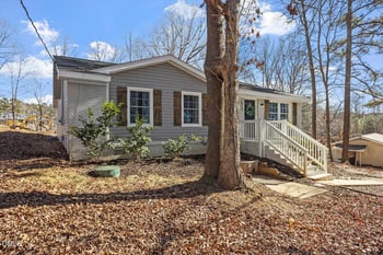 572 Park Ave, Youngsville, NC 27596