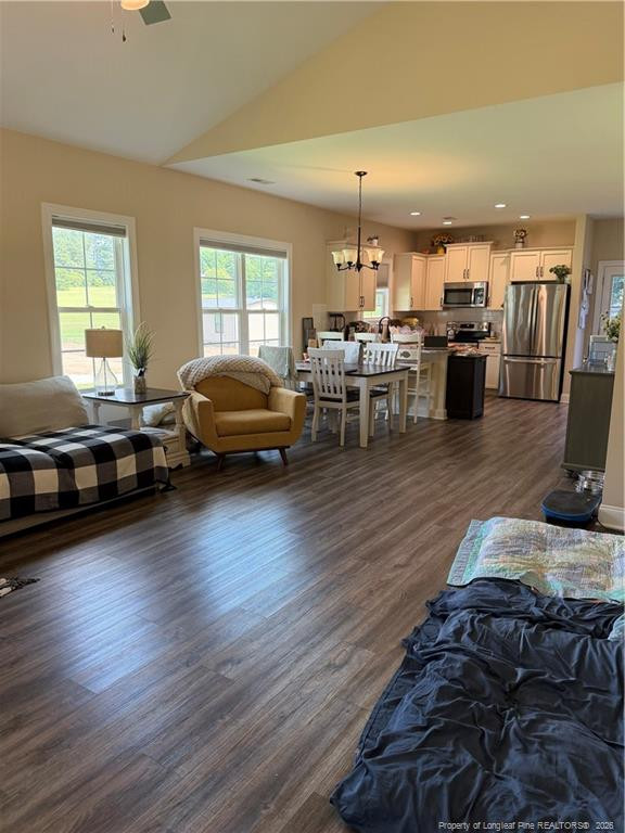 572 Turlington Rd, Dunn, NC 28334