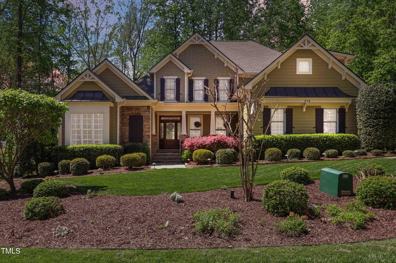 572 W Walker Woods Ln, Clayton, NC 27527