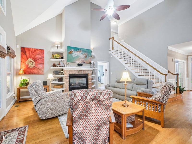 5720 Brushy Meadows Dr, Fuquay Varina, NC 27526
