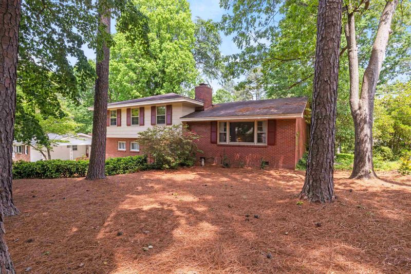 5720 Deblyn Ave, Raleigh, NC 27612