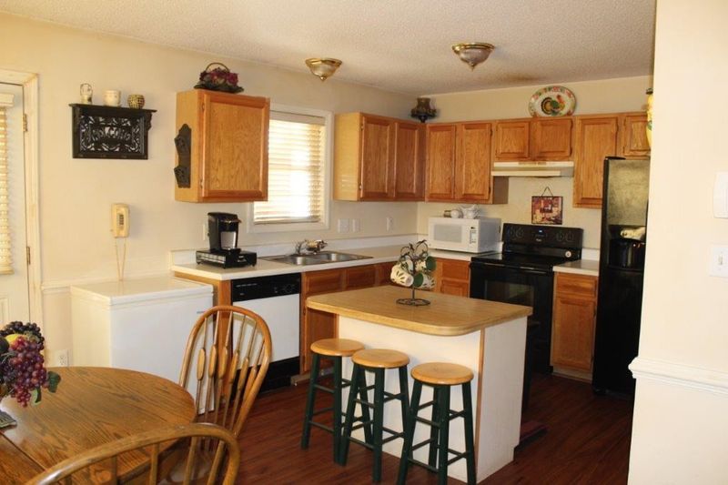 5721 Presentation St, Knightdale, NC 27545