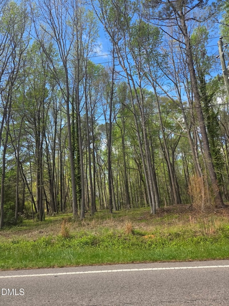 5721 Us Hwy 301, Selma, NC 27576