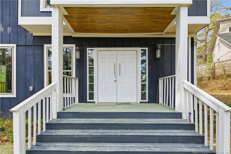 5721 Waters Edge Dr, Fayetteville, NC 28314