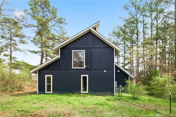 5721 Waters Edge Dr, Fayetteville, NC 28314