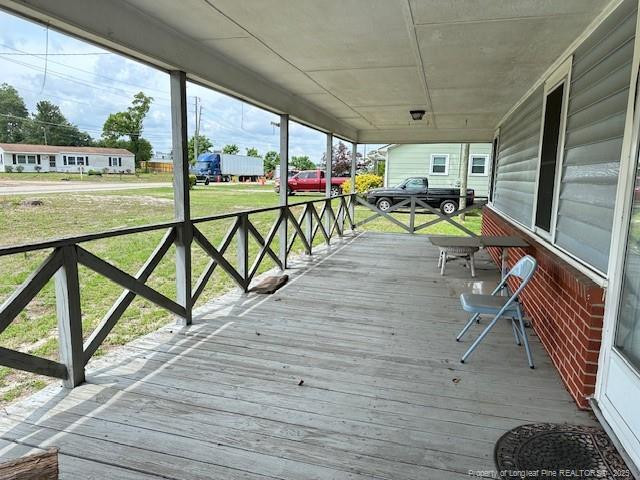 5722 Camden Rd, Fayetteville, NC 28306