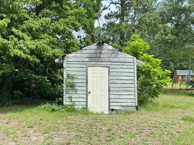 5722 Camden Rd, Fayetteville, NC 28306