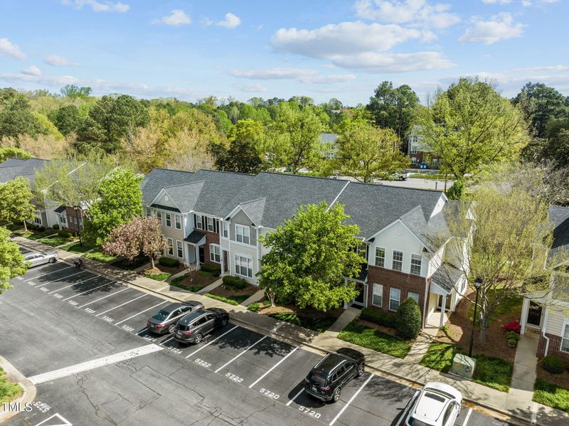 5722 Corbon Crest Ln, Raleigh, NC 27612