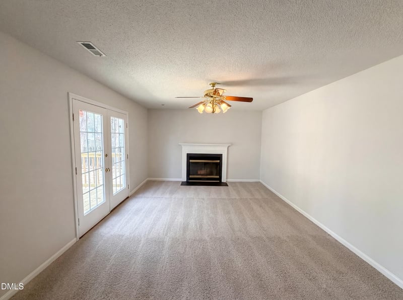 5724 Kemmont Dr, Durham, NC 27713