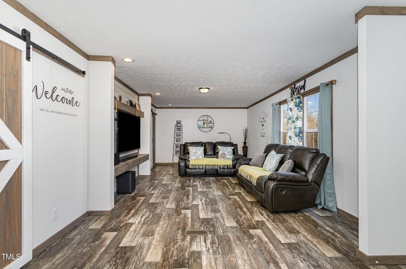 5724 Walters Ln, Burlington, NC 27217