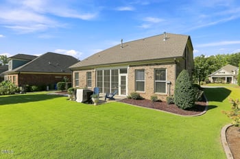 5725 Mizuno Dr, Fuquay Varina, NC 27526
