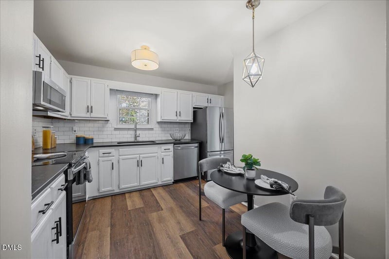 5725 Pool Side Dr, Raleigh, NC 27612