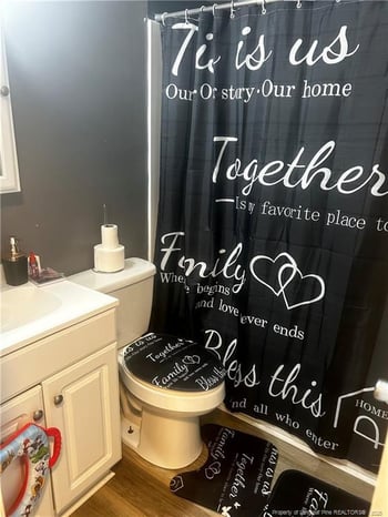 5726 Edmeston Dr, Fayetteville, NC 28311