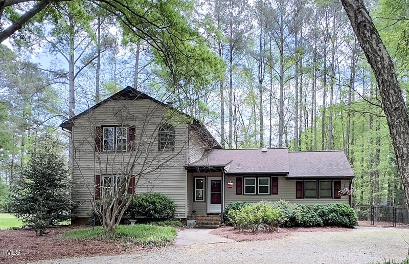 5728 Carriagehouse Ct, Apex, NC 27539