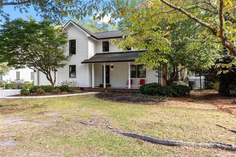 5728 Danville Dr, Fayetteville, NC 28311