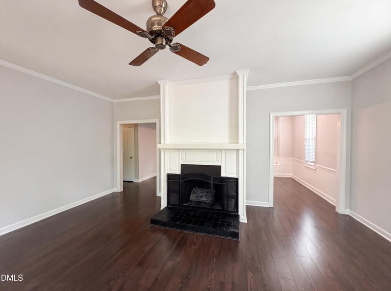 5728 Sentinel Dr, Raleigh, NC 27609