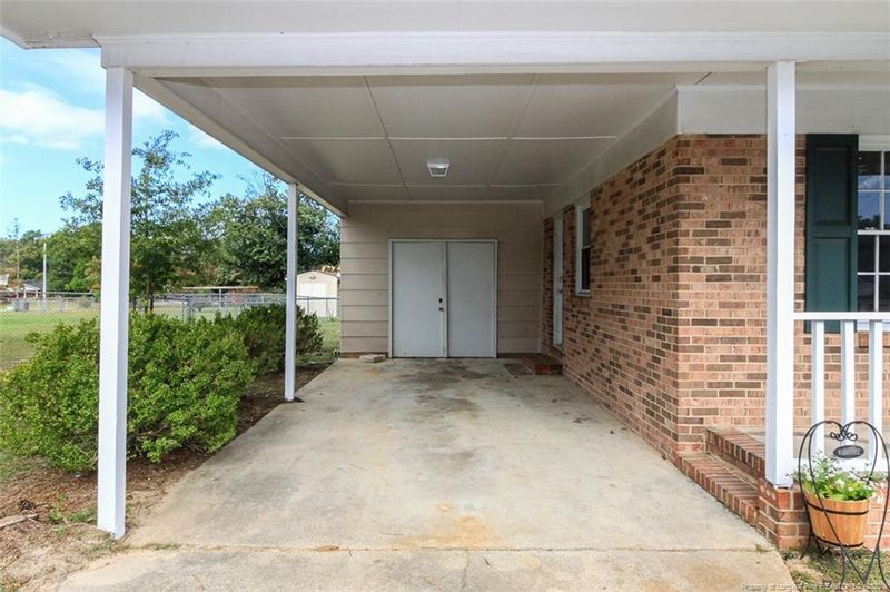 5728 Shenandoah Dr, Fayetteville, NC 28304