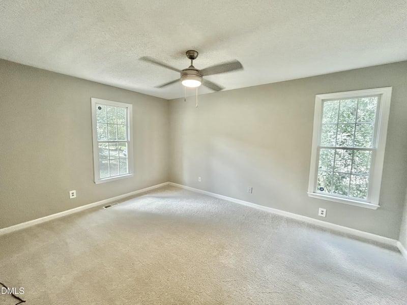 5728 Woof Pl, Knightdale, NC 27545