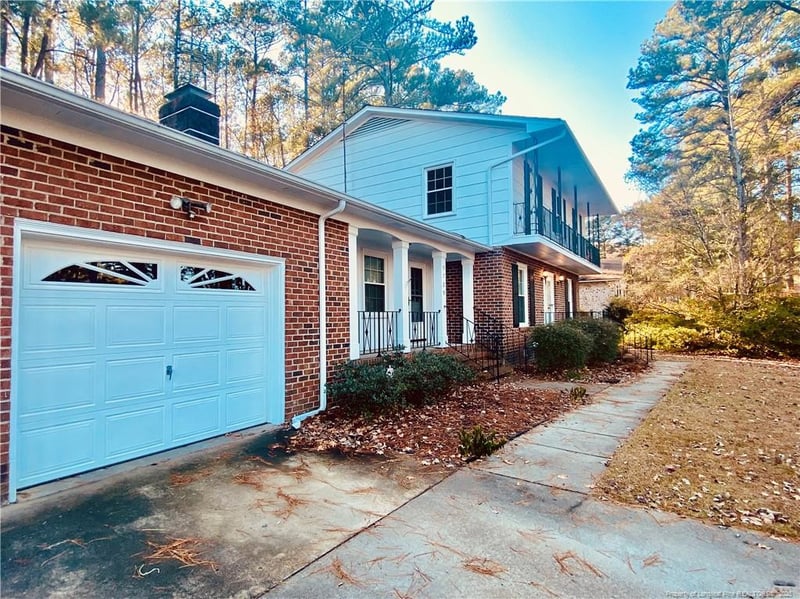 5729 Dobson Dr, Fayetteville, NC 28311