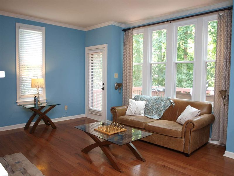 5729 Sentinel Dr, Raleigh, NC 27609