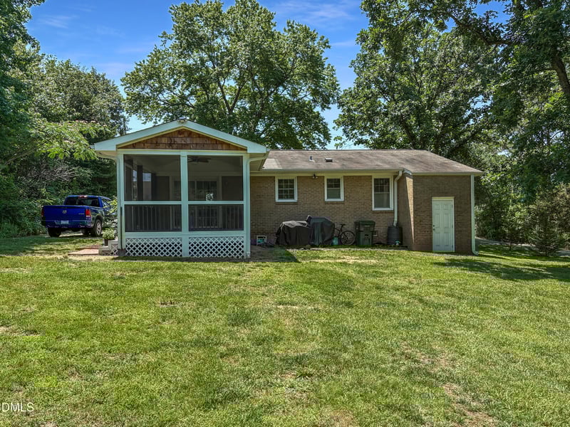 573 Arnold Rd, Louisburg, NC 27549