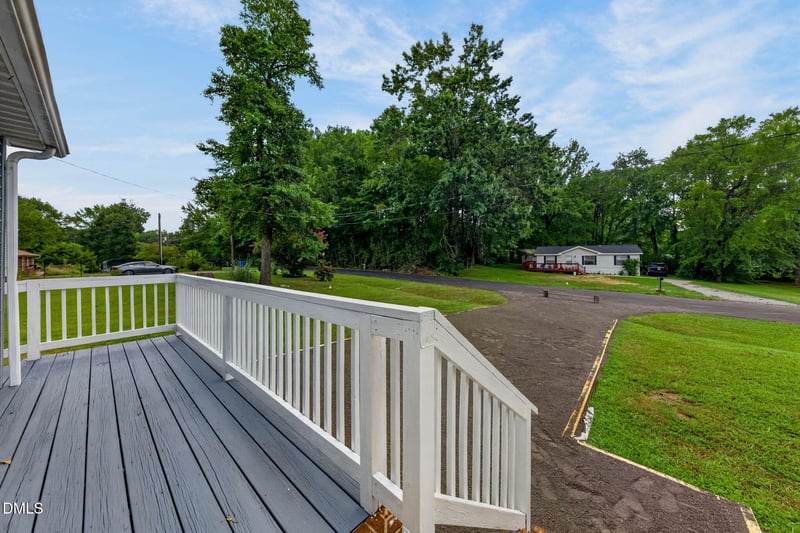 573 Homemont Ave, Hillsborough, NC 27278