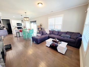 573 O'neil St, Clayton, NC 27520