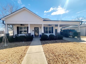 573 O'neil St, Clayton, NC 27520