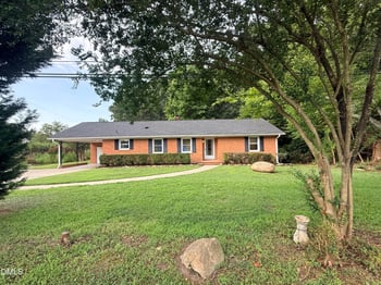 573 Semora Rd, Roxboro, NC 27573