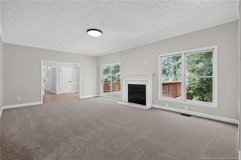 5733 Cherrystone Rd, Fayetteville, NC 28311