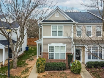 5734 Corbon Crest Ln, Raleigh, NC 27612