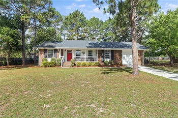 5736 Archer Rd, Hope Mills, NC 28348