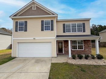 574 Botanical Ct, Bunnlevel, NC 28323