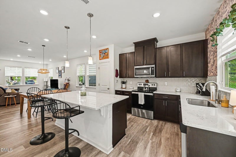574 Hacksaw Trl, Raleigh, NC 27610